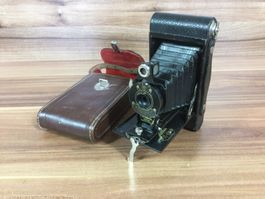 Antike Balgkamera Kodak A120 mit Tasche für Deko