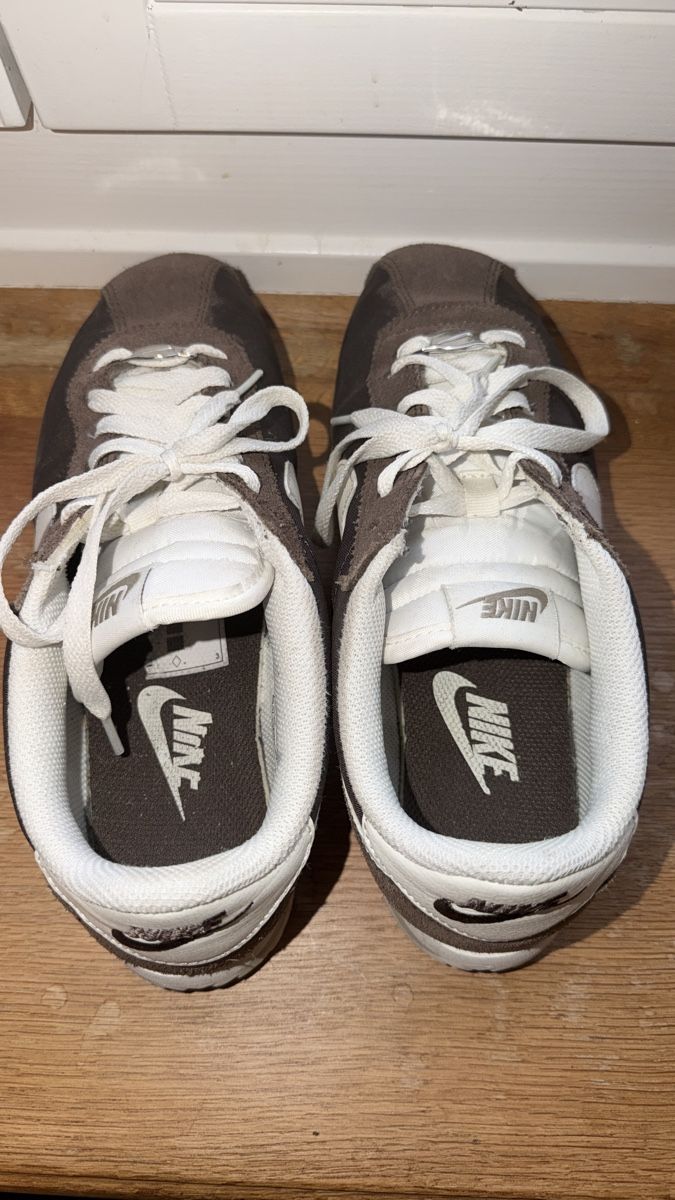Nike Scarpe da donna: Nike Cortez Braun, Gr. 40 – Usato da Bern venduto da sshueli 4