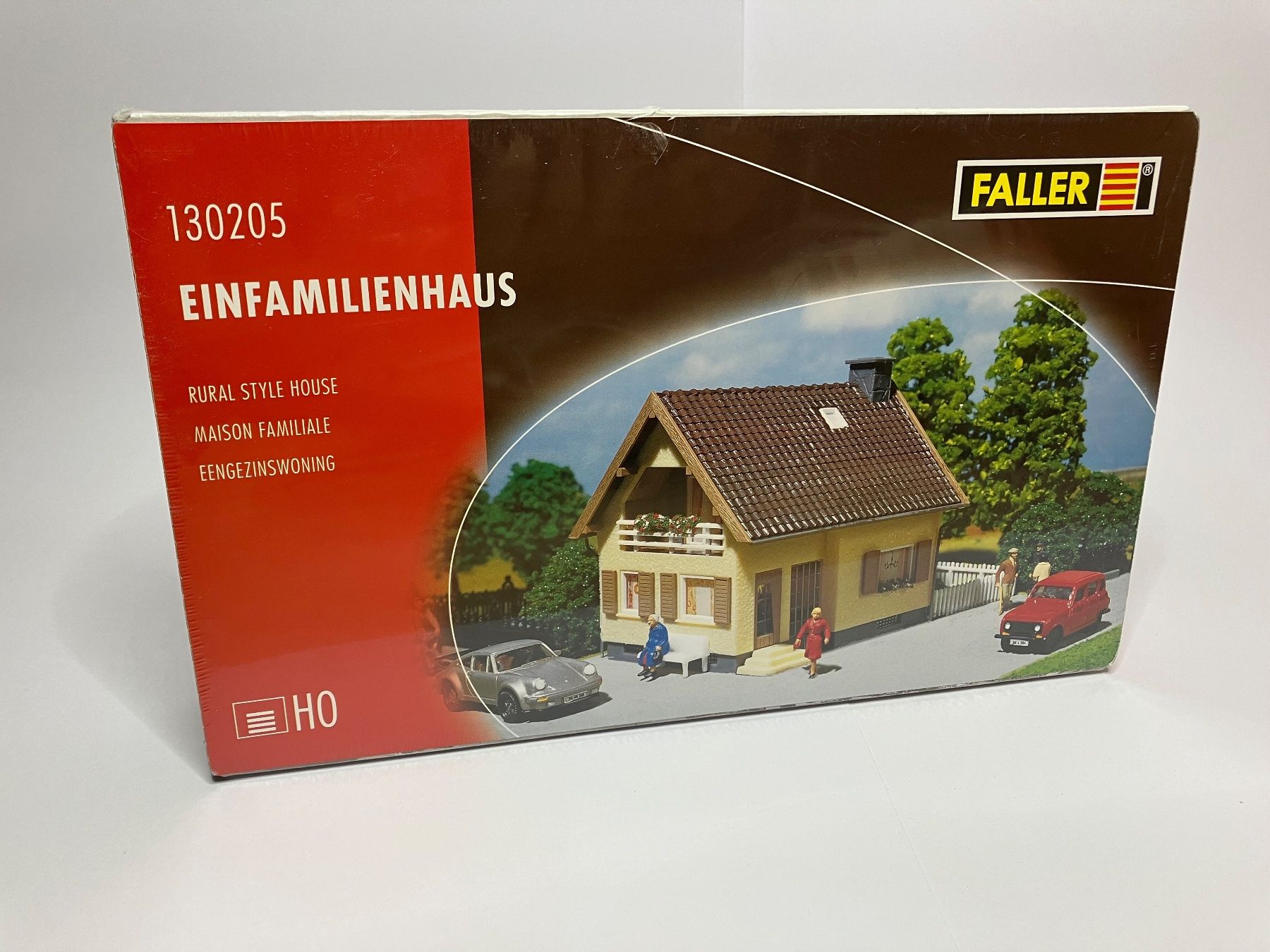 Faller Kit di modellismo & Modellini statici: Einfamilienhaus von Faller – Nuovo e nell'imballaggio originale da Baden venduto da Hikaruu