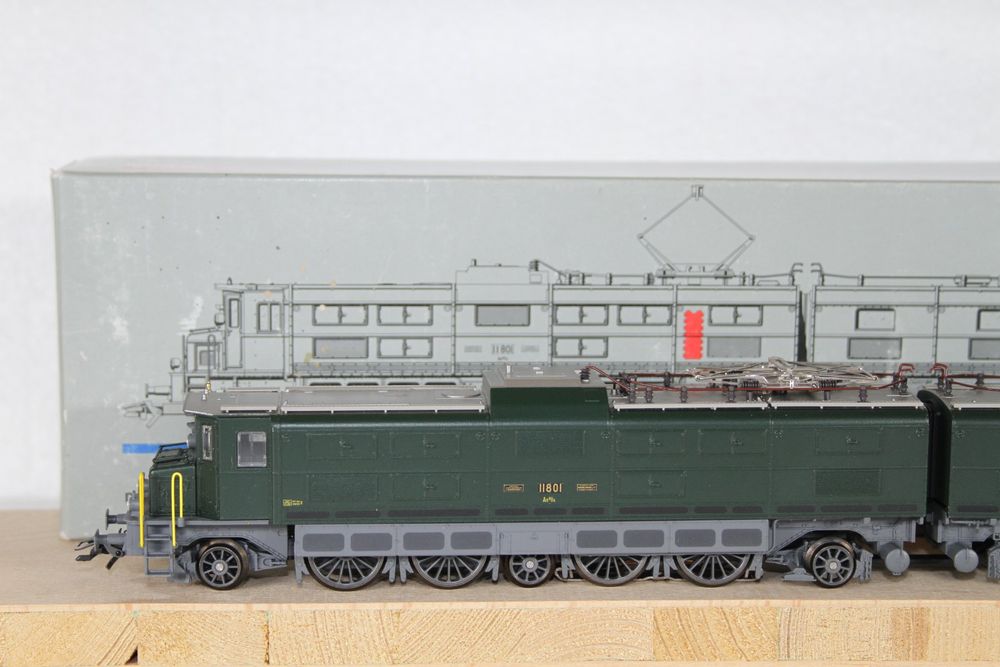 Locomotive Märklin 37596 Ae 8/14 SBB HO Digitale - Très Bon état