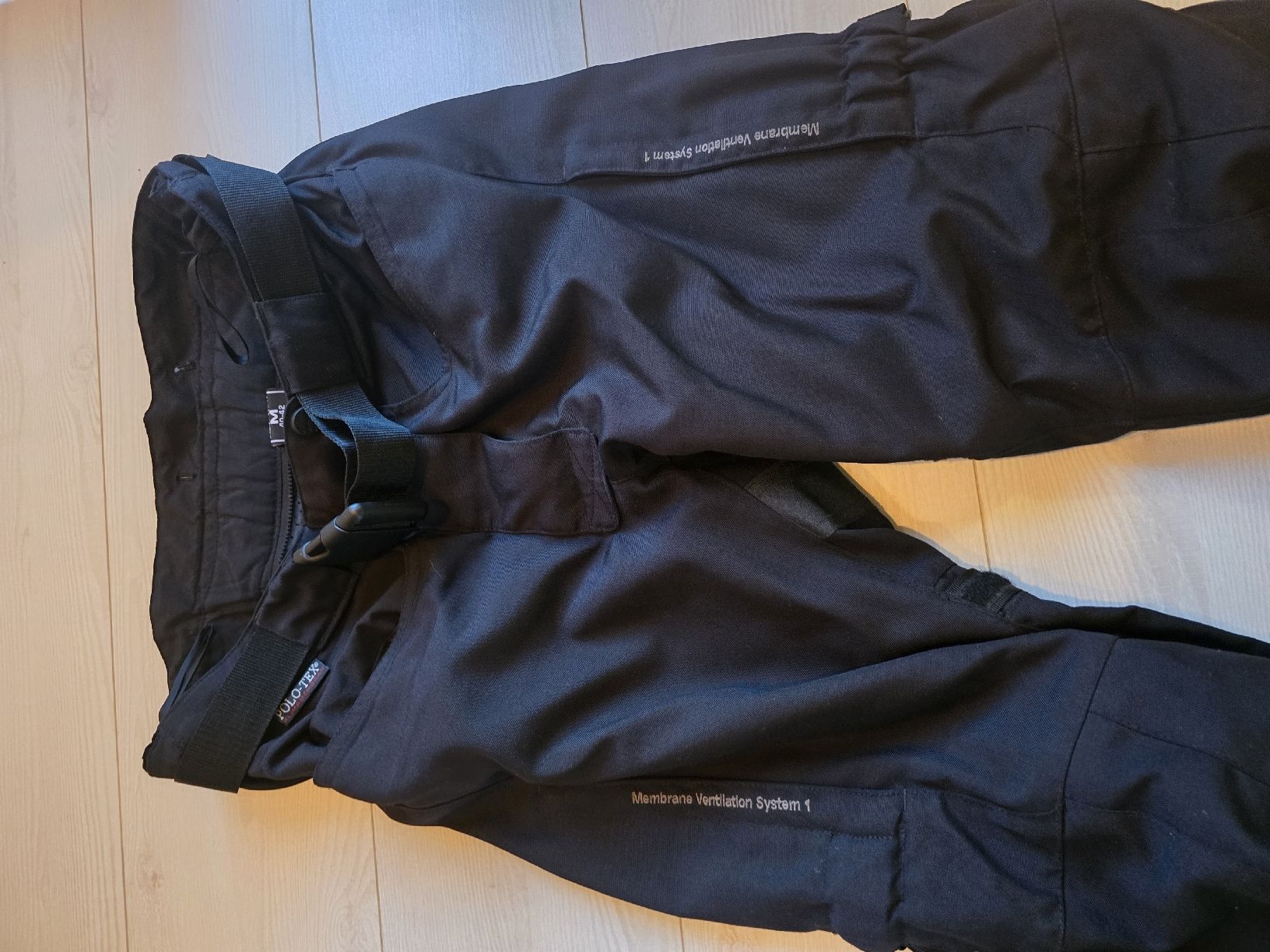 Hosen: Motorradhose Grösse M – Gebraucht aus Oberkirch LU von Guezlibox 3