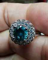 Bague avec zircons