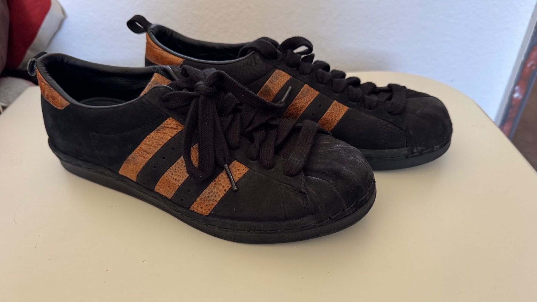Adidas Scarpe da uomo: adidas Superstar "black" world famous for Quality – Nuovo (secondo la descrizione) da Unterägeri venduto da suchebiete7 3