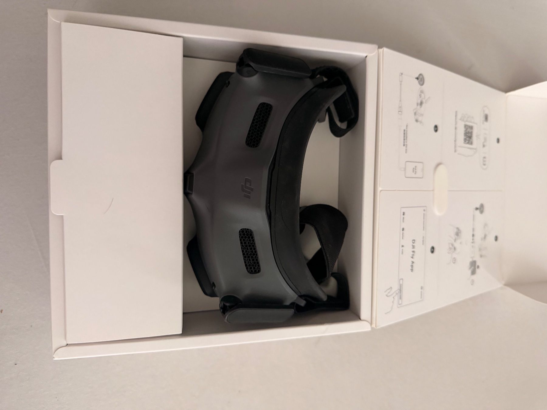 DJI Modellismo RC: DJI Avata Drohne Set mit Brille und Controller – Nuovo (secondo la descrizione) da Cham venduto da debsfuchs 3