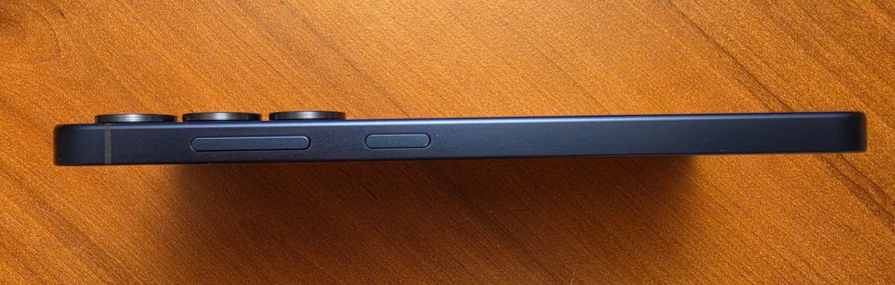 Samsung Handys / Smartphones: Samsung S25 mit 256 GB – Gebraucht aus Rupperswil von Baumtree 2