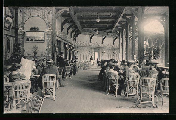 Cartoline postali: AK Interlaken, Kursaal mit Gästen – Usato da Berlin venduto da bartko-reher