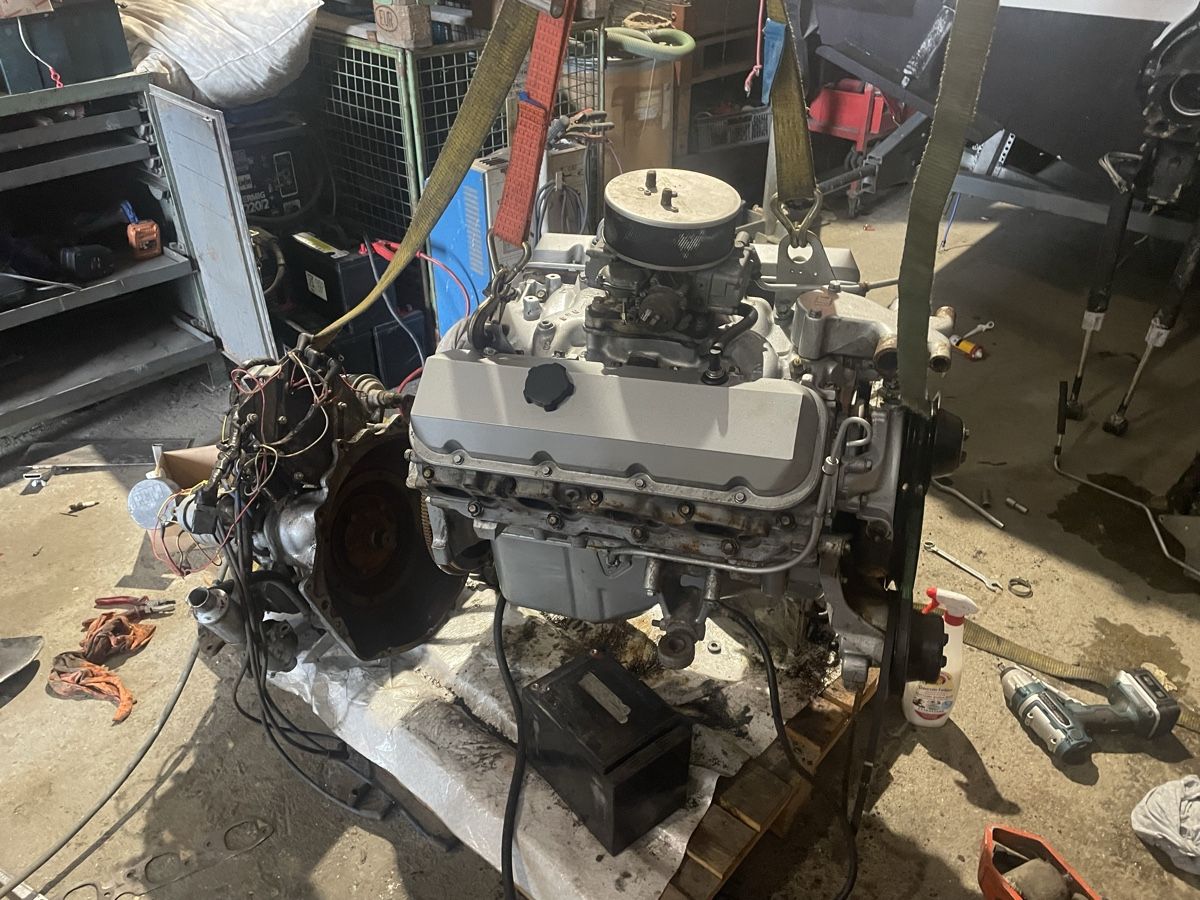 Chevrolet Motoren: Chevy GM 7.4 Bigblock Boot Motor Counter Rotation  – Gebraucht aus Bern von Boot-32 2