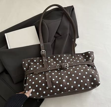 Sac à main marron à pois avec boucle état neuf