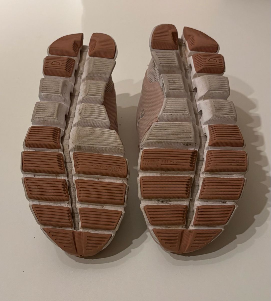 Chaussures femmes: On Schuhe Gr. 36 – D'occasion à Lüscherz par channad 2