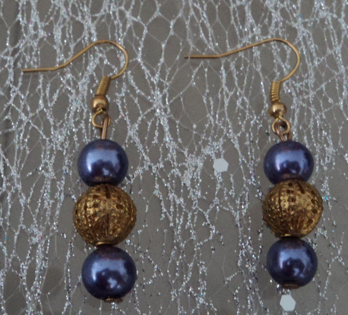 Ohrringe & -stecker: Boucles d'oreilles avec perles dorées et bleues/violets – Neu (gemäss Beschreibung) aus Basel von maripas17 1