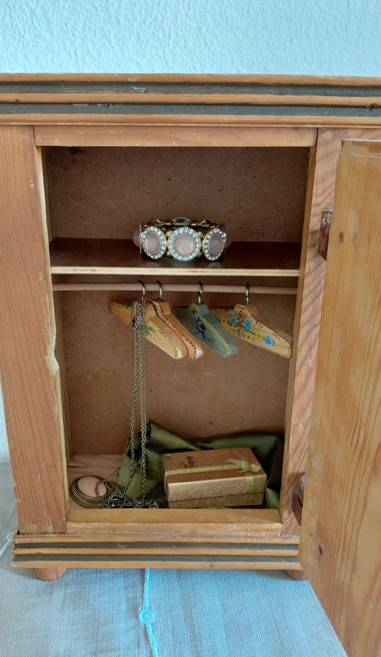 Pots: Vintage Holz Schmuckbox mit Schweizer Bauernmalerei – D'occasion à Horgen par zur_jq85 5