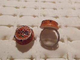 Kinder-Fingerring Torte braun/Aufschrift LOVE