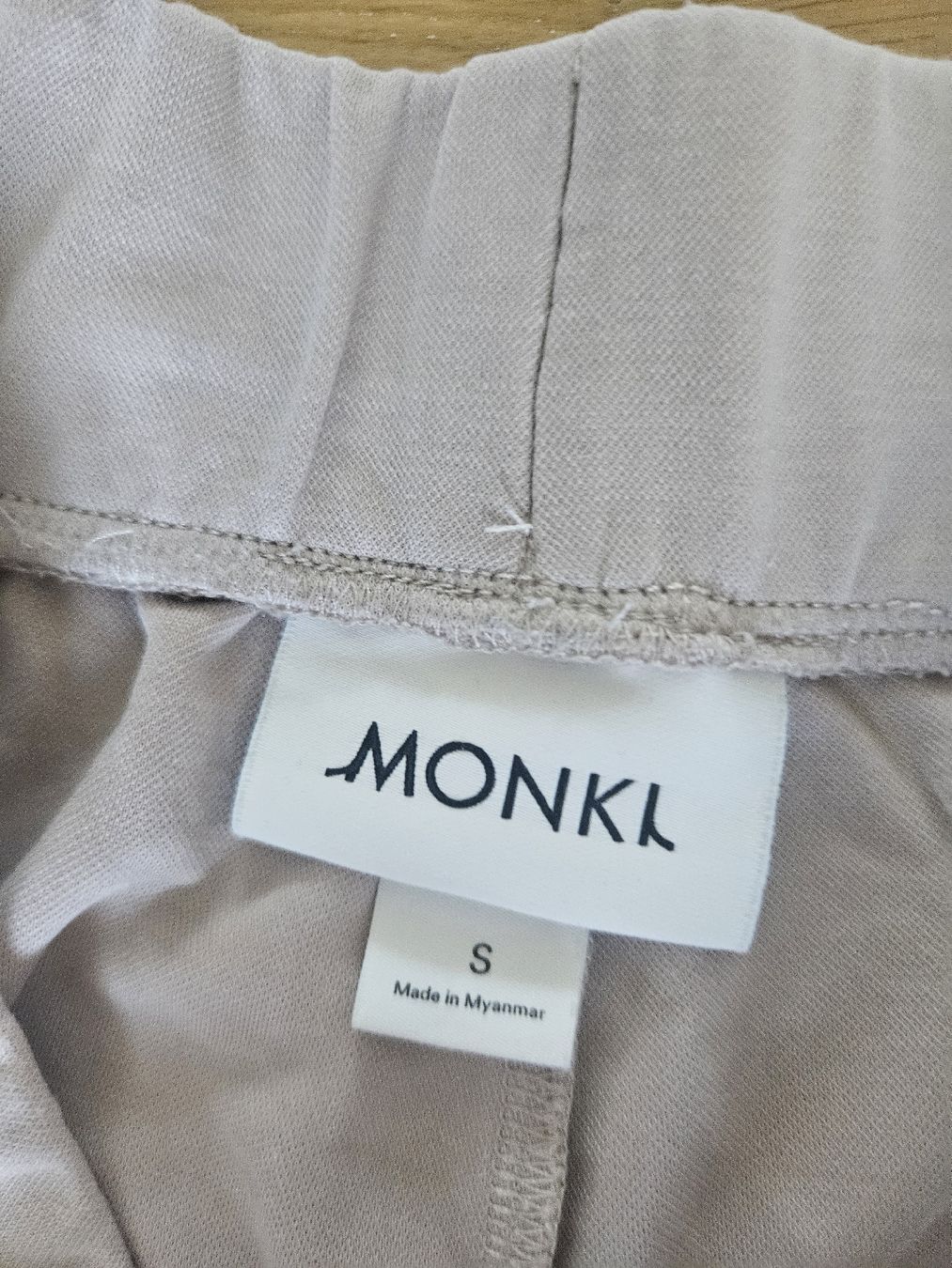 Monki Kleiderpakete: Hosen Set Gr. S von Monkl – Gebraucht aus Zürich von leonard014 5