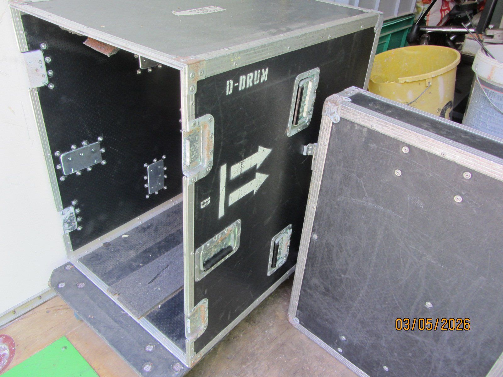 Altri accessori: Flightcase von D-Drum von Ex -Schmetterband – Usato da Boll venduto da Huweli