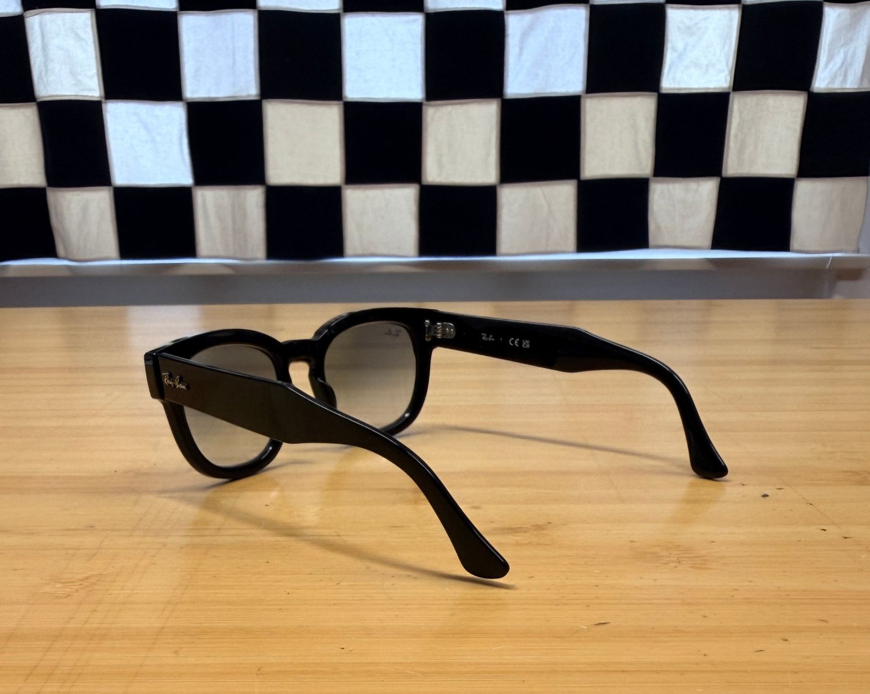 Ray-Ban Occhiali & Lenti: Lunettes de soleil Ray Ban Mega Hawkeye – Usato da nidau venduto da lcmac7 2