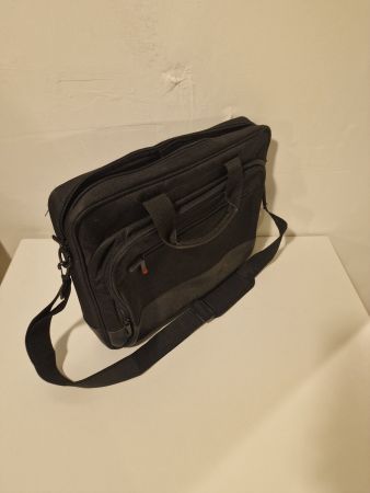 Schwarze Laptoptasche / Notebooktasche - Top Zustand!
