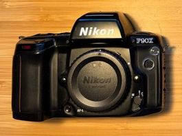 Nikon F90X