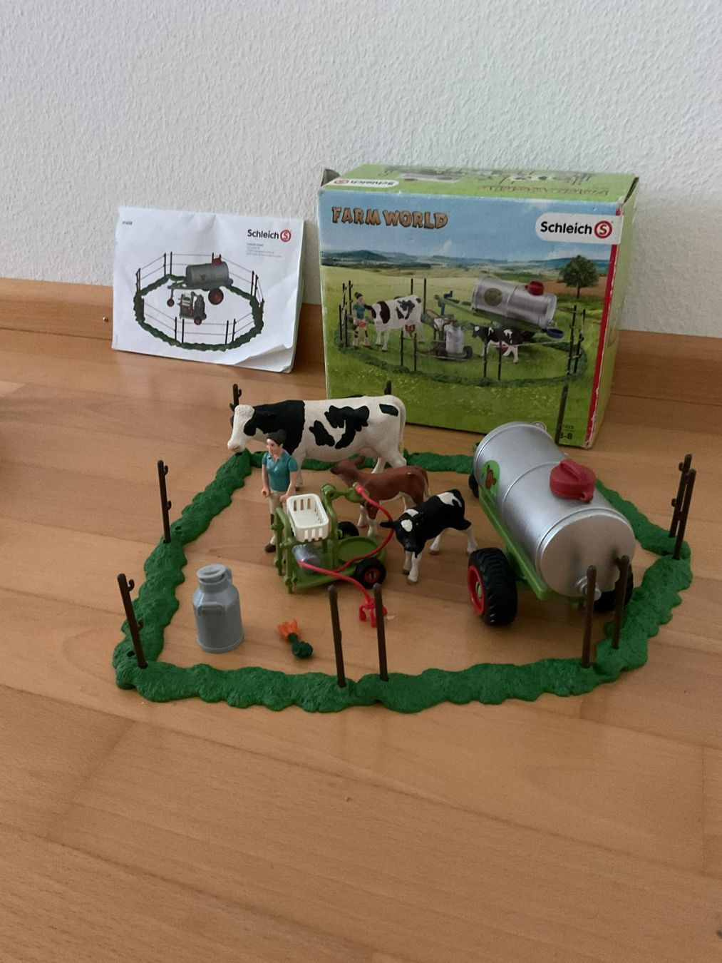 Schleich Giocattoli: Grosses Schleich Bauernhof-Set – Usato da Muttenz venduto da Juvenile33 3