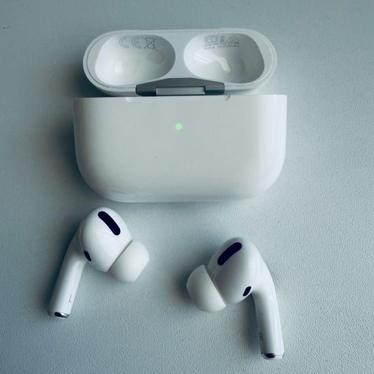 Apple Kopfhörer: Original Apple AirPods Pro 1 Gen. MagSafe USB-C Kabel – Gebraucht aus Basel von MY.AIRPODS.SHOP 2