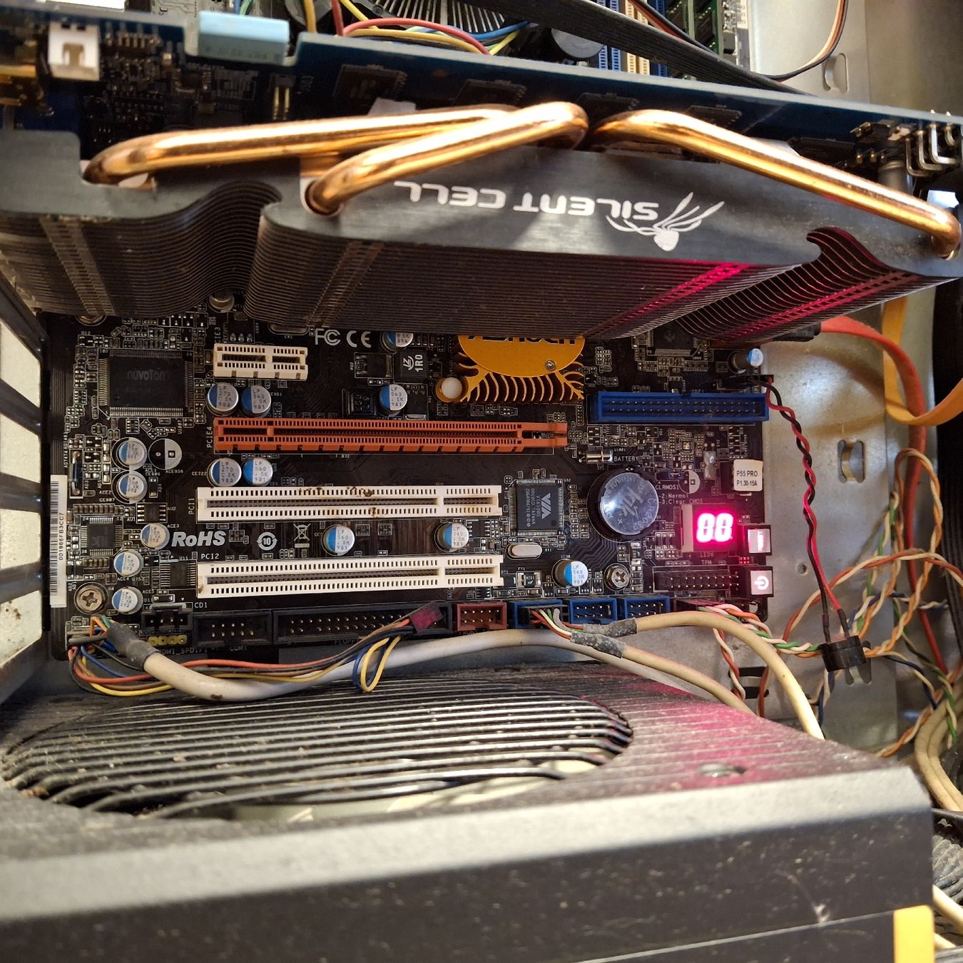 Corsair PC: Gamer PC – Usato da Arth venduto da MythenShop 4