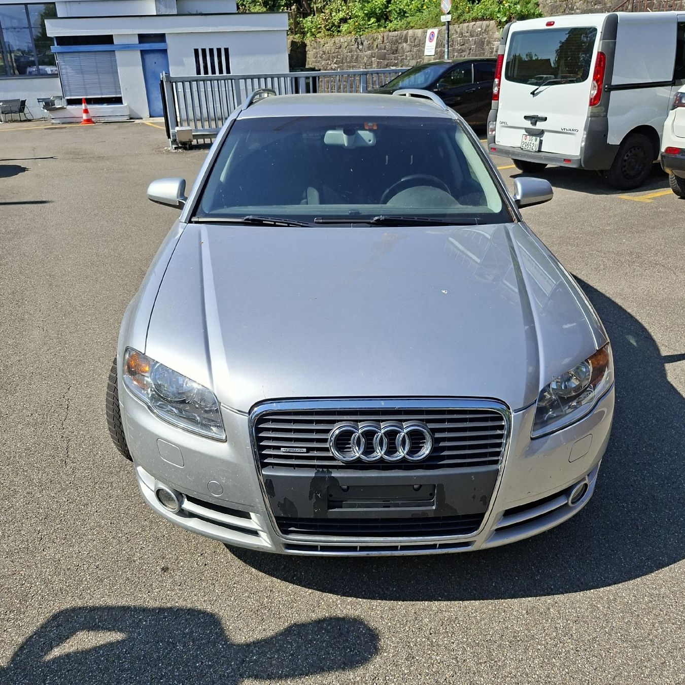 Audi Autos: AUDI A4 Avant Quattro B7 147PS Silber 2004  – Defekt aus Trogen von 2ndlifebrocantegmbh 4