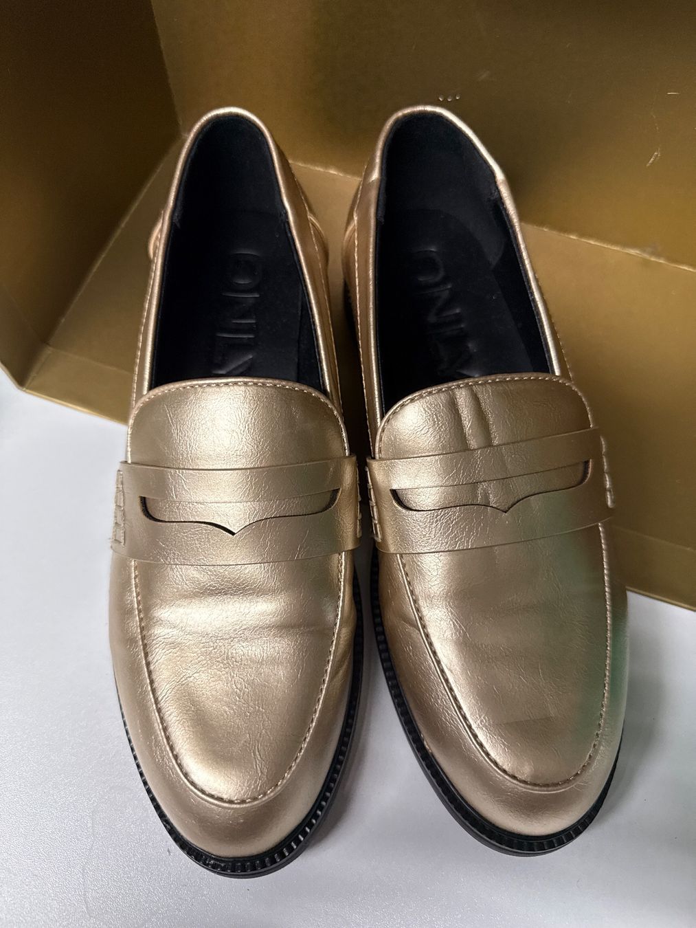 Only Scarpe da donna: LOAFER  ONLY GR 38 NEU – Usato da Birr venduto da WalkyriaM