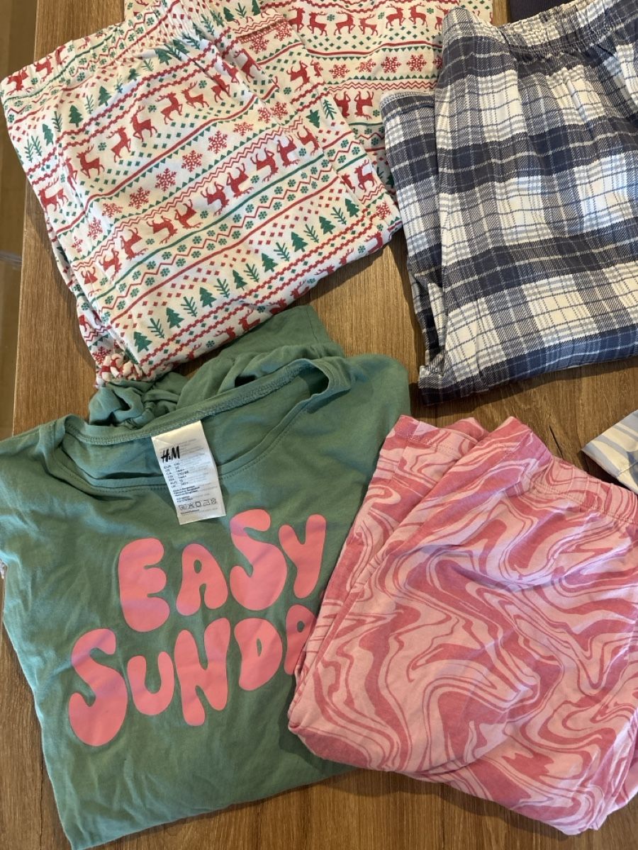 Pigiama & Simili: Mädchen Pyjama set gr. 170 – Usato da Zürich venduto da Reto82 1