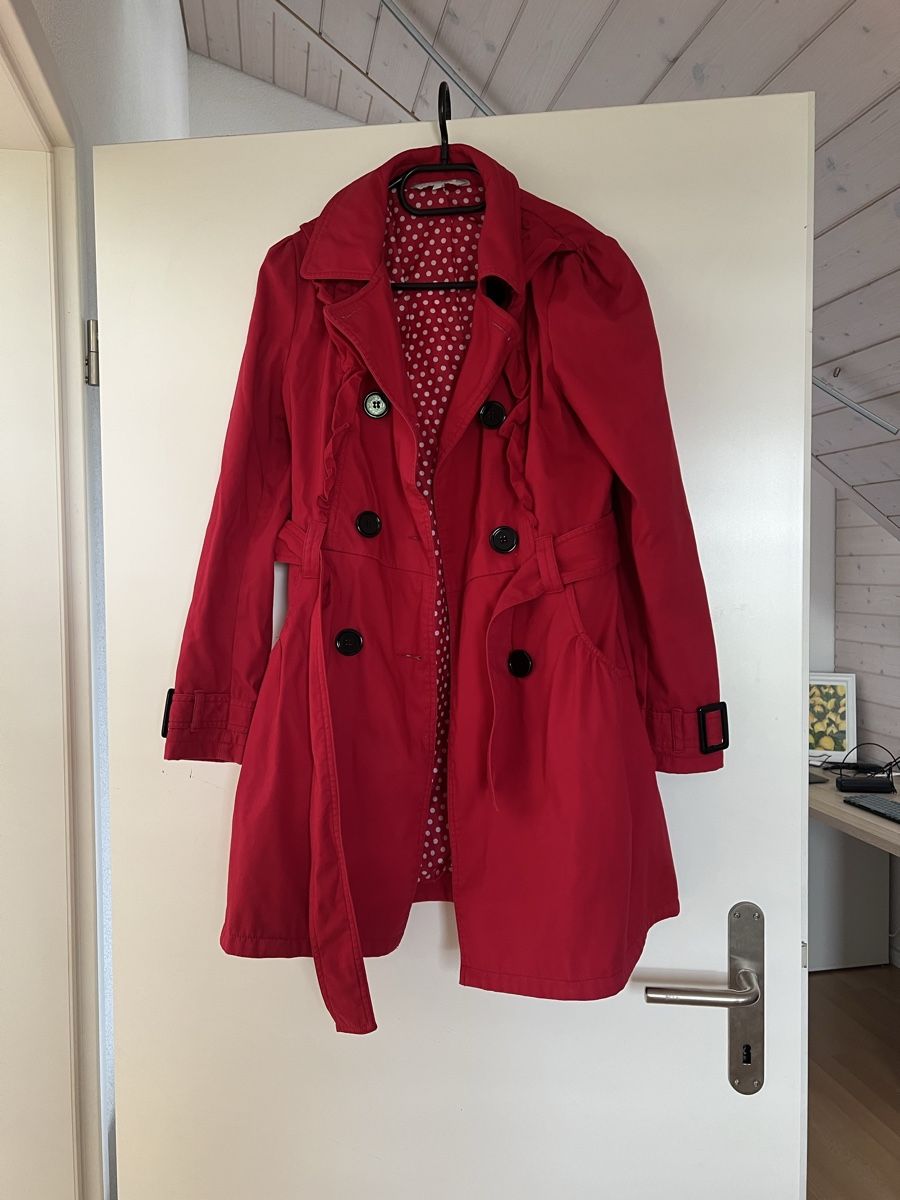 Cappotti: Roter Trenchcoat Gr. XS/S – Usato da Richterswil venduto da and_l726
