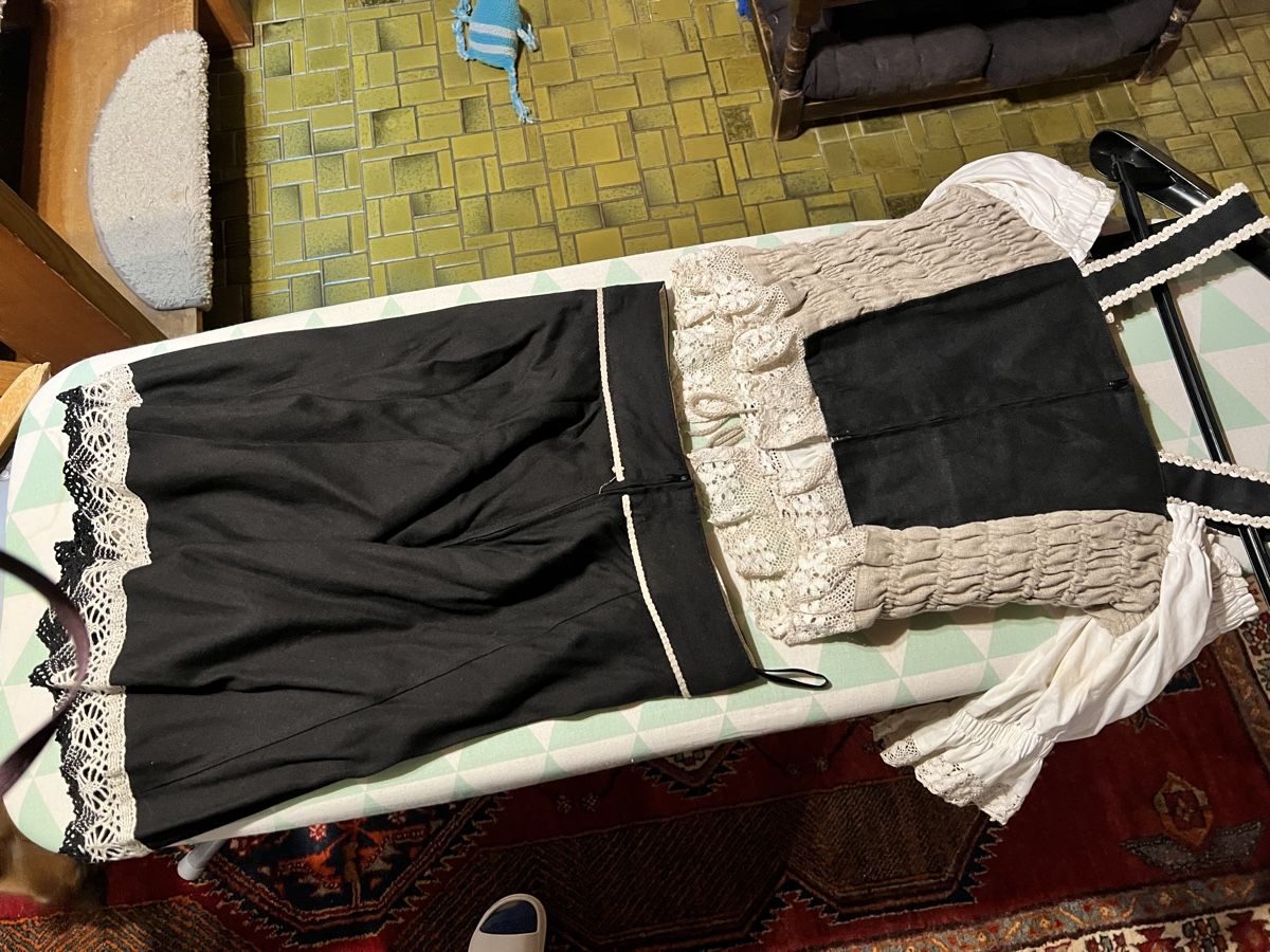 Vestiti: Wunderschönes elegantes klassisches Dirndl Set – Usato da Oerlingen venduto da Lucaphil01 6