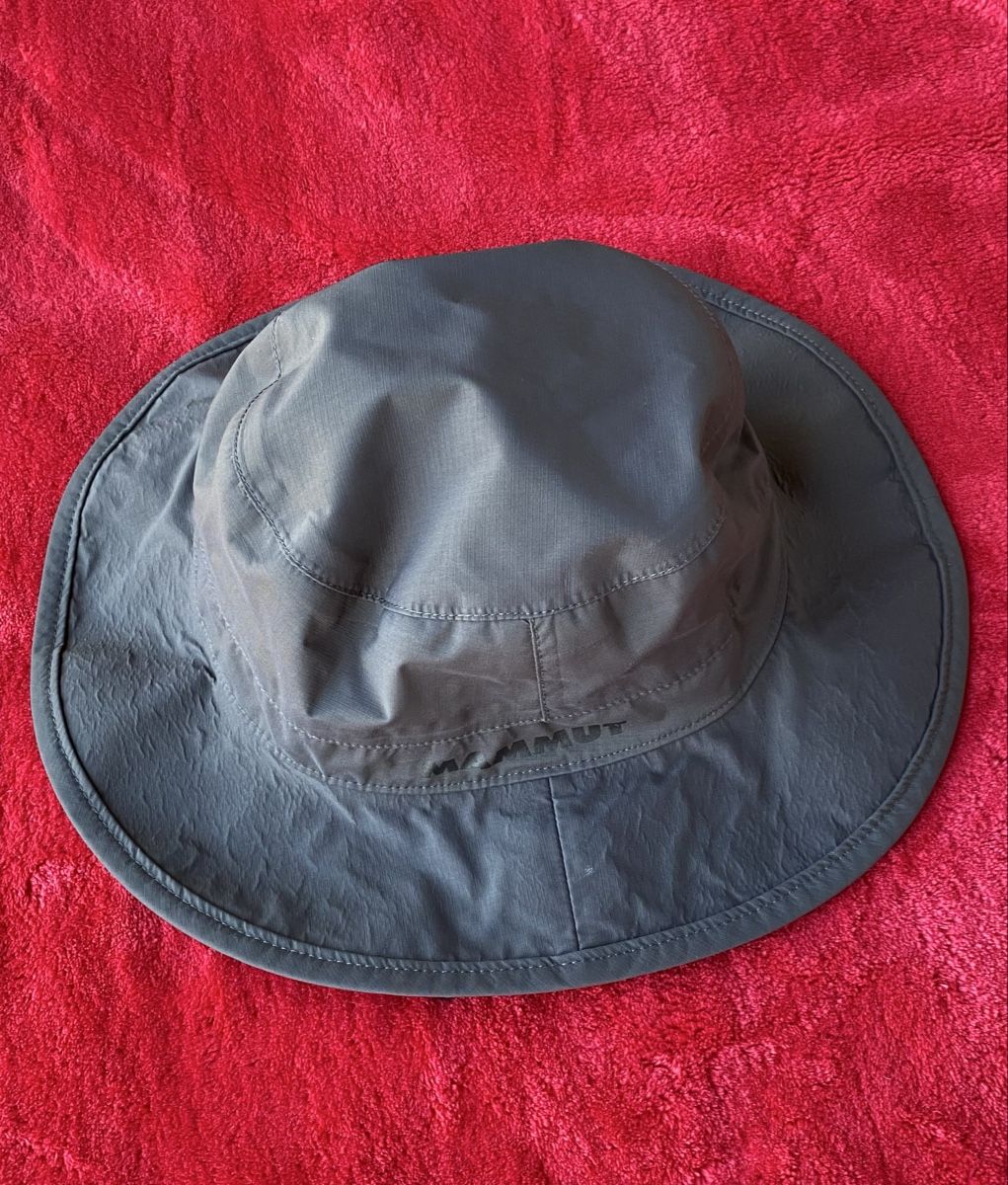 Mammut Hüte, Mützen & Caps: Mammut Sonnenhut Grösse S – Gebraucht aus Surcuolm von Brandon1958