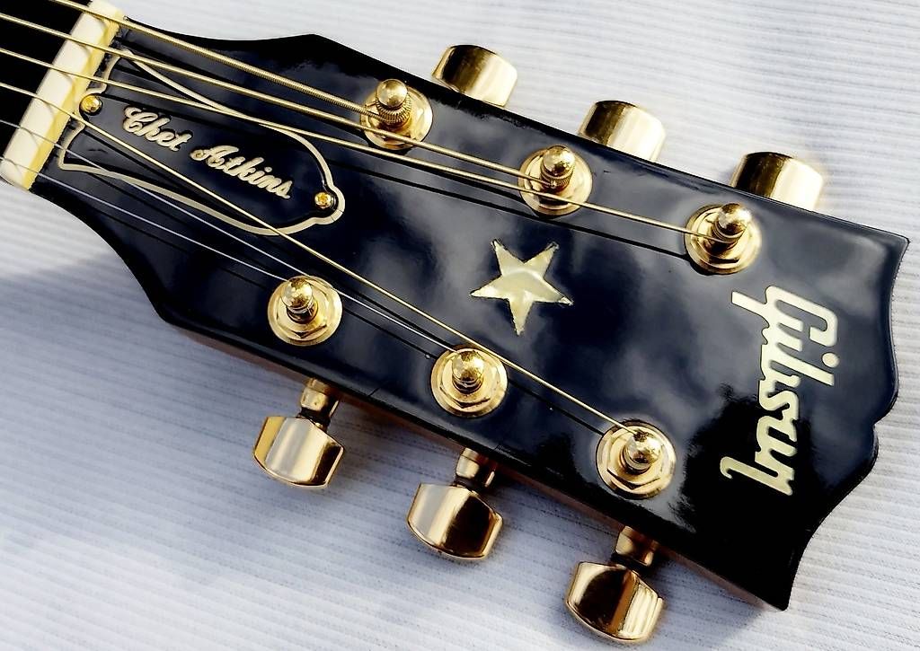 Gibson Strumenti musicali: Gibson Chet Atkins SST 1993 – Usato da Basel venduto da x-hobby 3