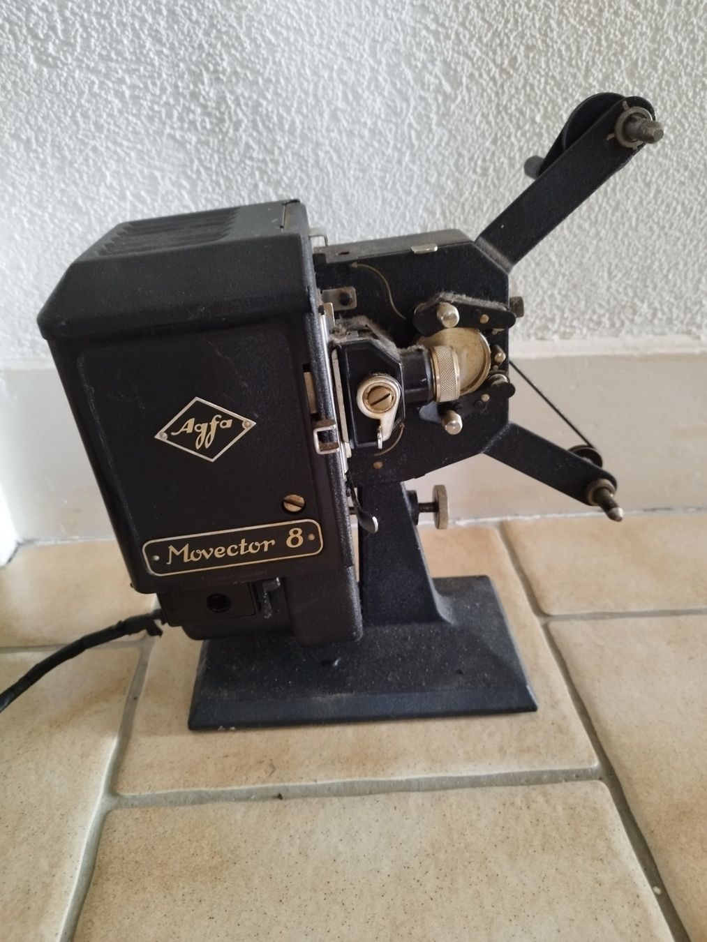 Videoprojektoren: Projecteur ancien Agfa Movector 8 – Gebraucht aus Vallorbe von Leonidas1337