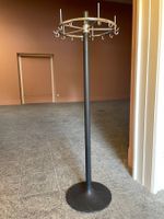 Garderobenständer aus Metall