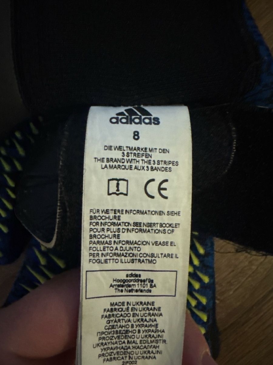 Adidas Guanti: Adidas Predator Goalie Handschuhe – Usato da Lützelflüh-Goldb venduto da Sheldi 2