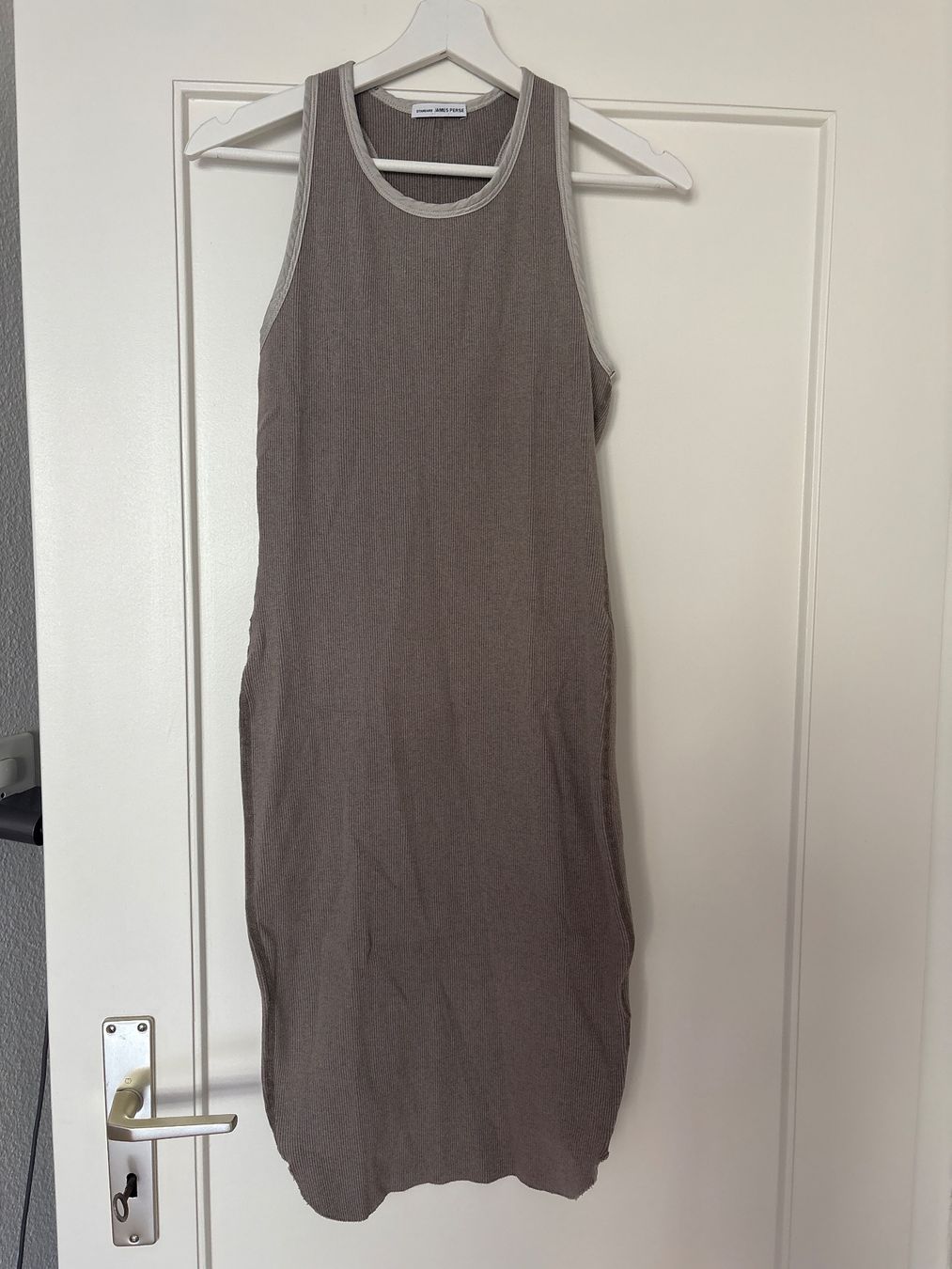 Vestiti: James Perse Rib Tank Kleid – Usato da Zürich venduto da ohanag