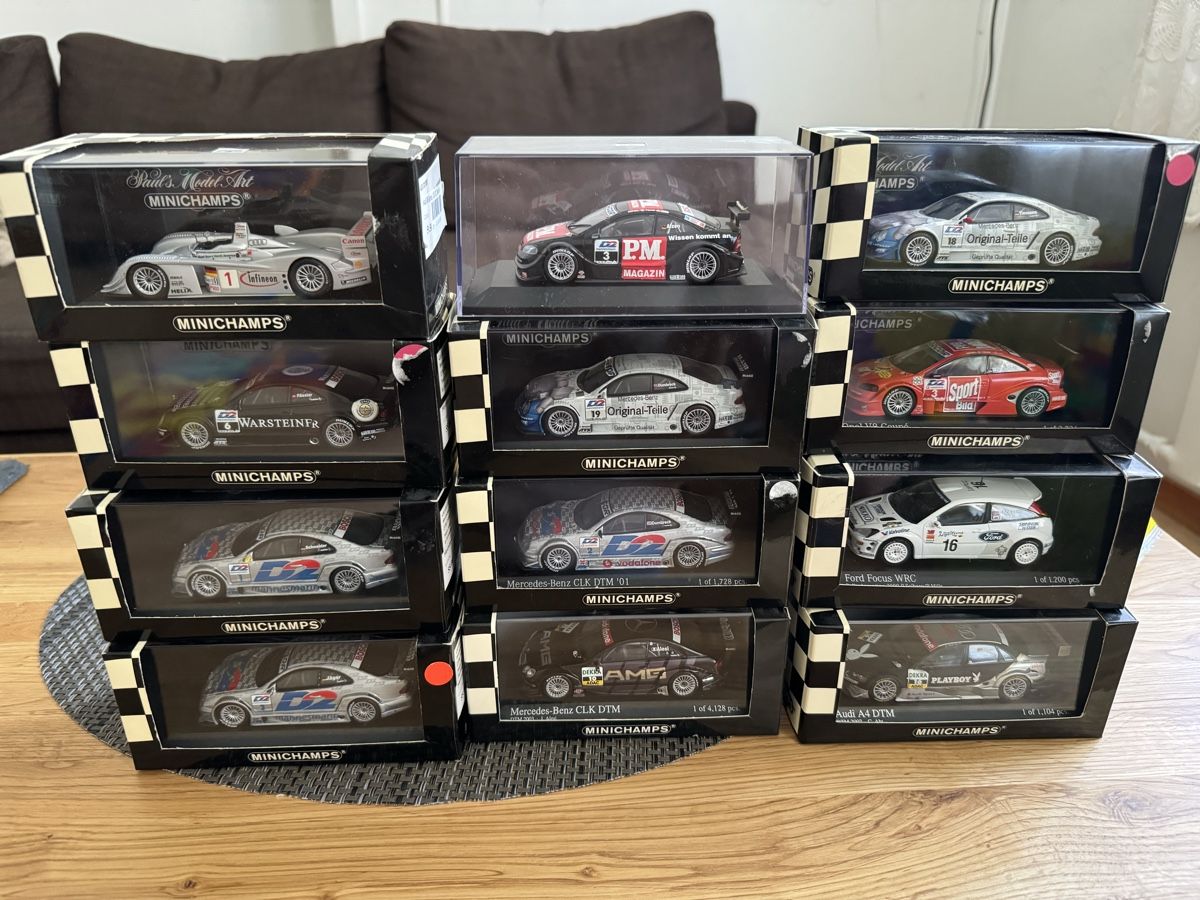 Minichamps Modellini d'auto: Minichamps 1/43 Sammlung 12 autos – Usato da Mirchel venduto da Hilal1994
