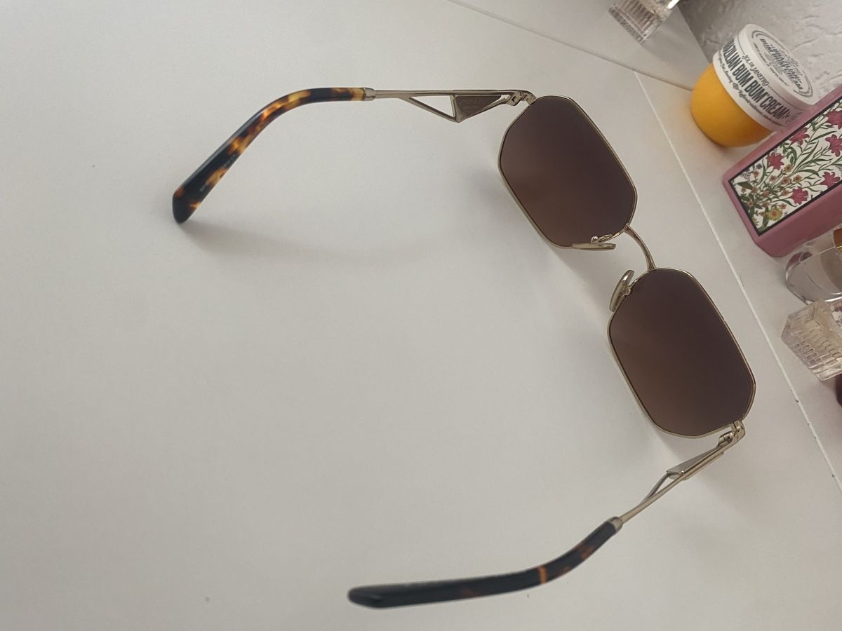 Prada Occhiali & Lenti: Prada SonnerBrille – Usato da Würenlingen venduto da one_y21d 2