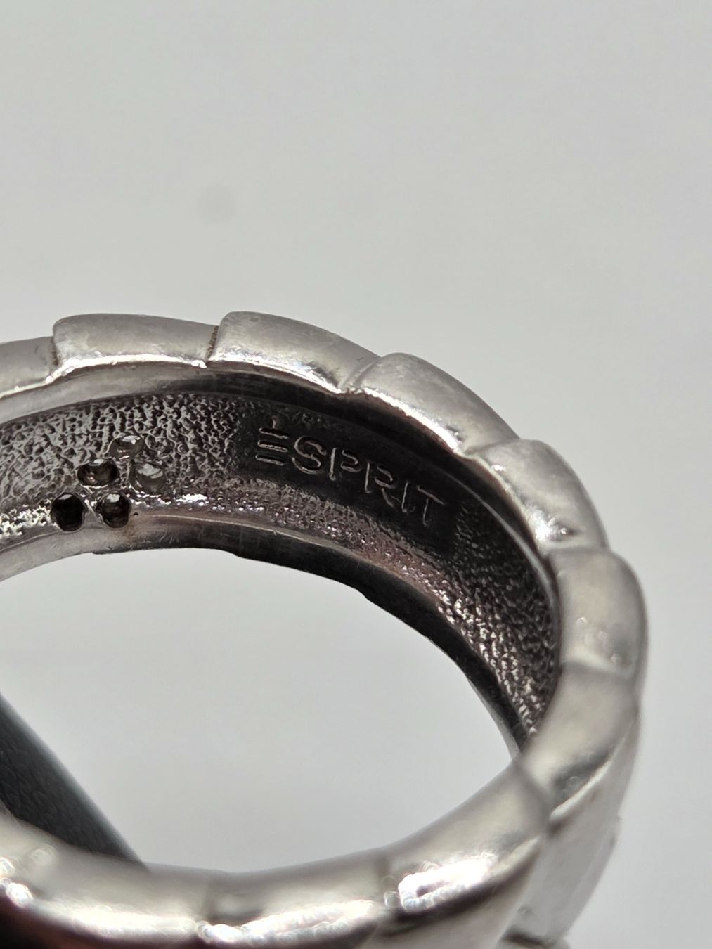 Esprit Anelli: Silberring mit Zirkonia von Esprit Grösse 57 – Usato da Füllinsdorf venduto da Faulan_6 2