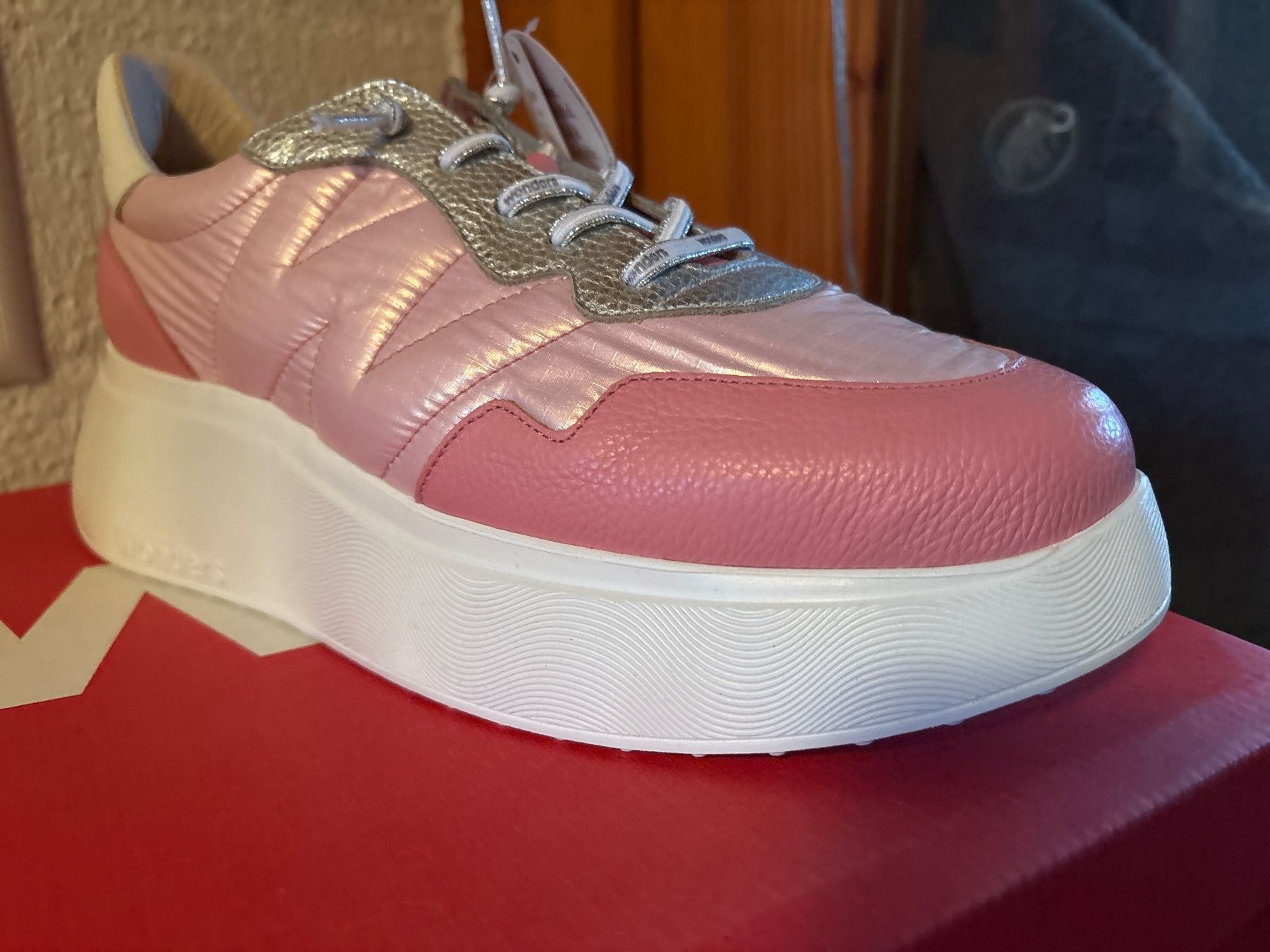 Damenschuhe: Wonders . Wild V - rosa - 40 – Neu und originalverpackt aus Besenbüren von teluride89