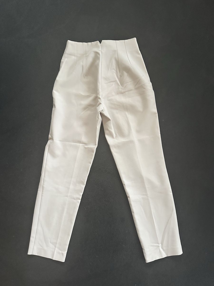 Zara Pantaloni: Stoffhose Damen beige  – Usato da Romanshorn venduto da laa_279h 2