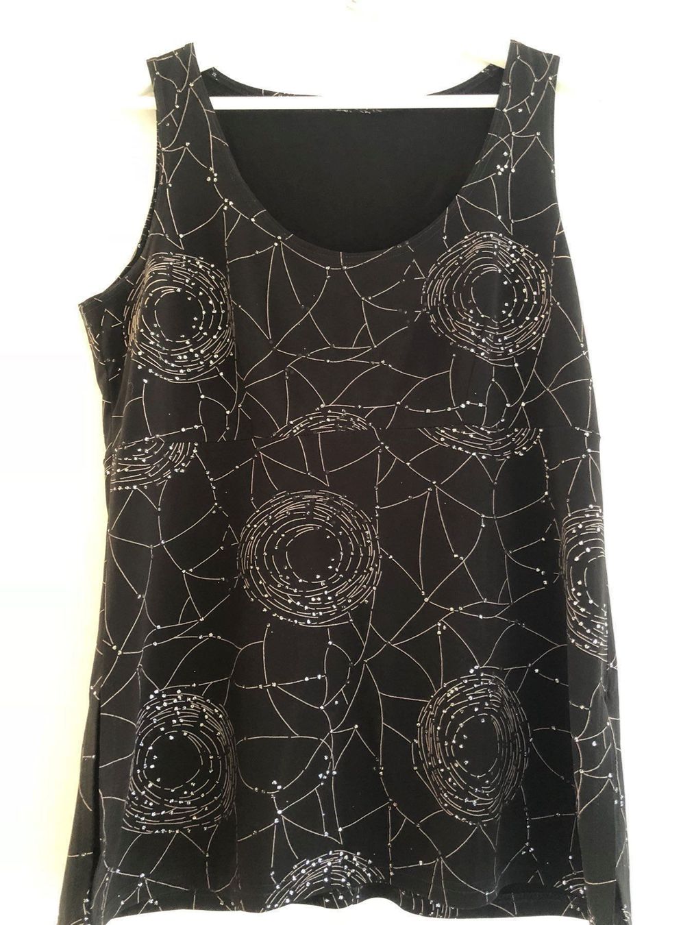 Top: Damen top  XL – Nuovo (secondo la descrizione) da Adliswil venduto da Jessik0