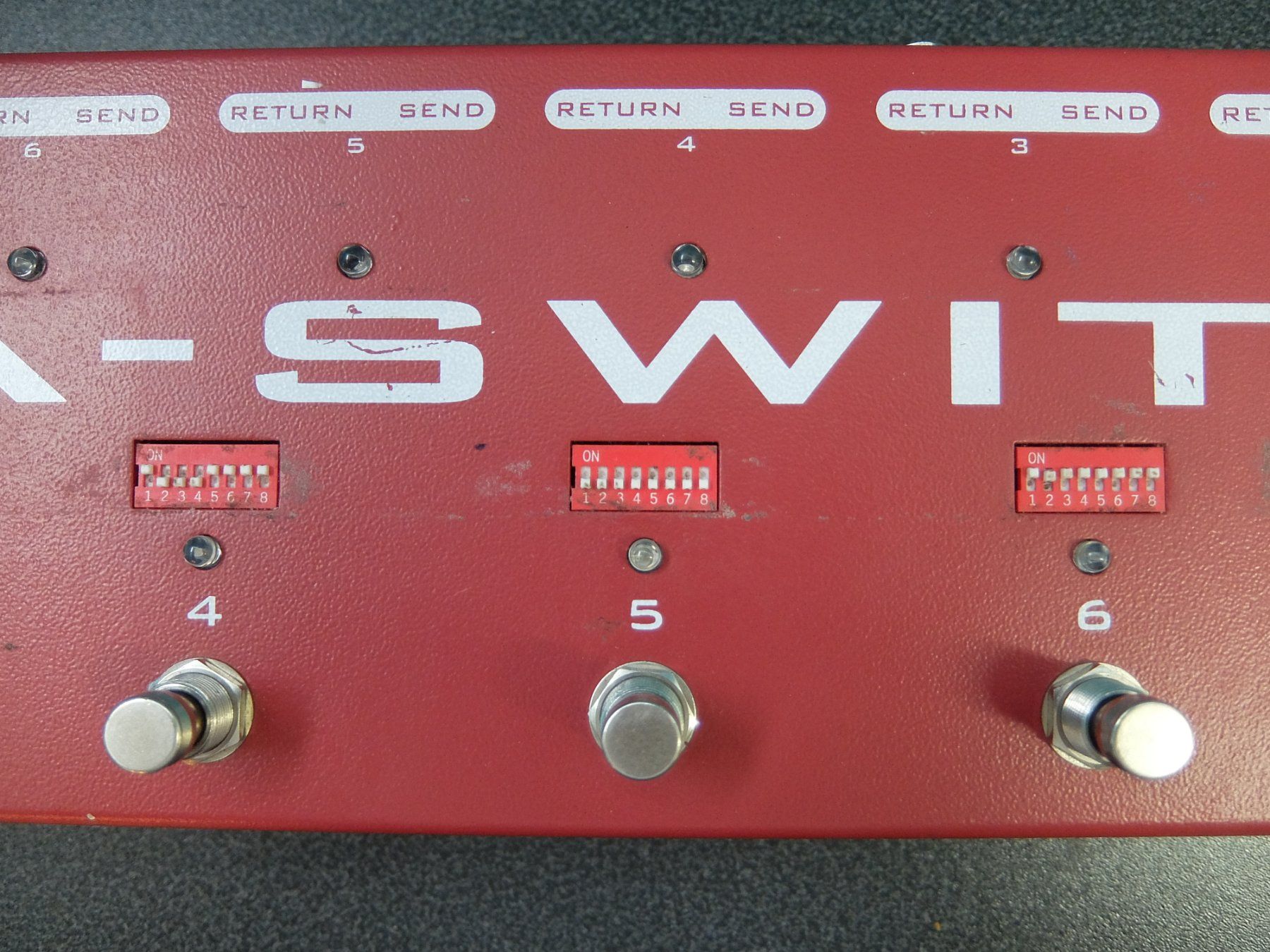 Strumenti musicali: Carl Martin - Octa Switch - 8 FX Looper/Switch – Usato da St. Gallen venduto da qflm 4