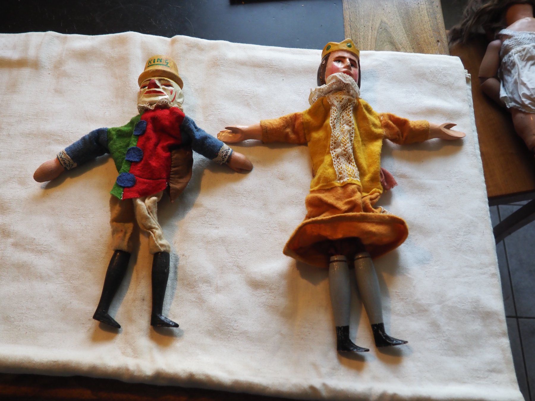 Spielzeuge: 2 Handpuppen – Gebraucht aus Schänis von Wewu