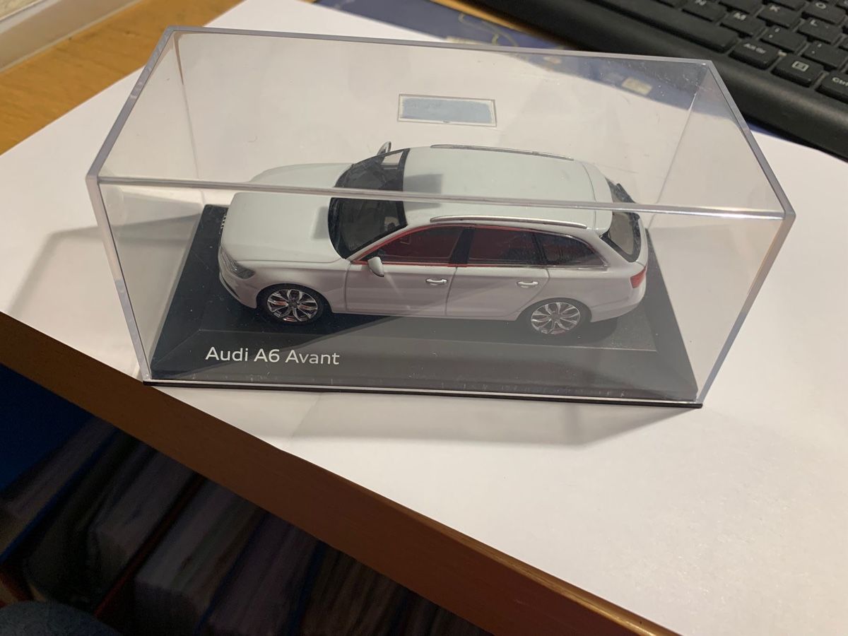 Audi Modellini d'auto: Modellauto Audi A6 weiss – Usato da Pratteln venduto da Daily88 2