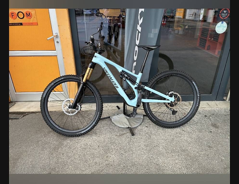 Specialized Biciclette: 2022 Stumpjumper EVO Comp Tuned – Usato da Seelisberg venduto da Ernst_Tr