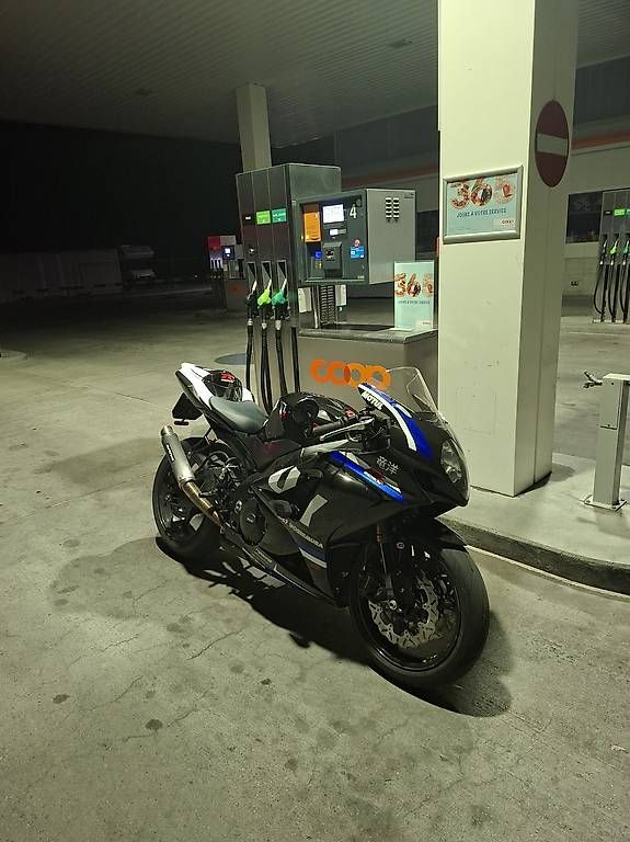 Strada: GSX-R 1000 2007 – Usato da Corbières venduto da Jeremy_72
