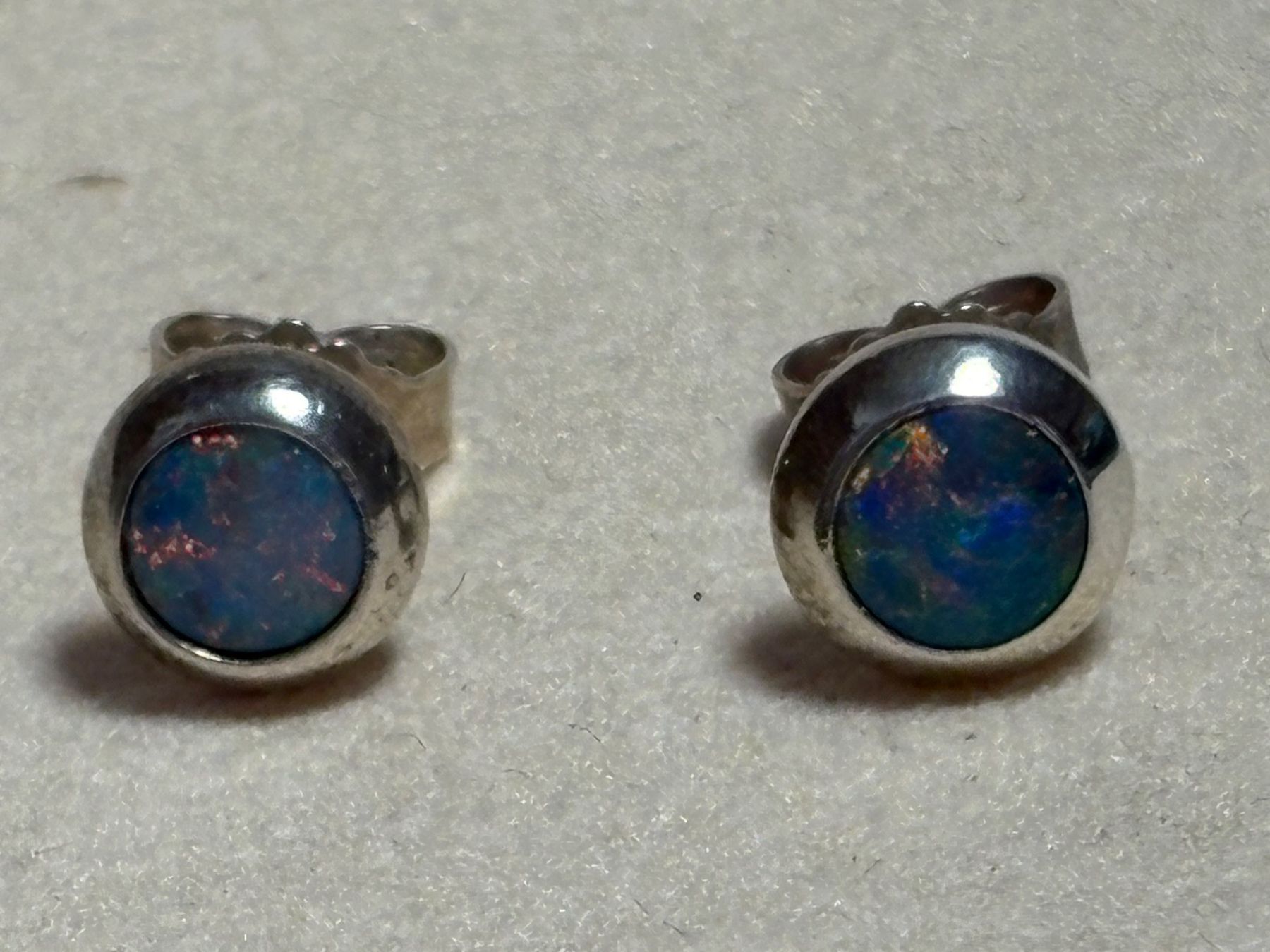 Boucles d'oreille: 1 Paar silber Ohrstecker 925 mit Opalen – D'occasion à St. Peterzell par verena40 1