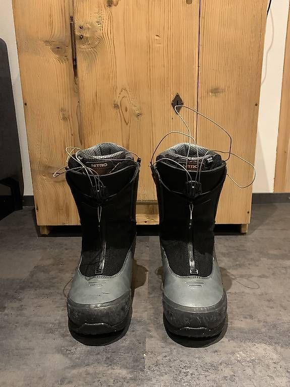 Chaussures hommes: Nitro Select TLS+ Mens Gr. 44 – D'occasion à Thun par cyr_d8lm