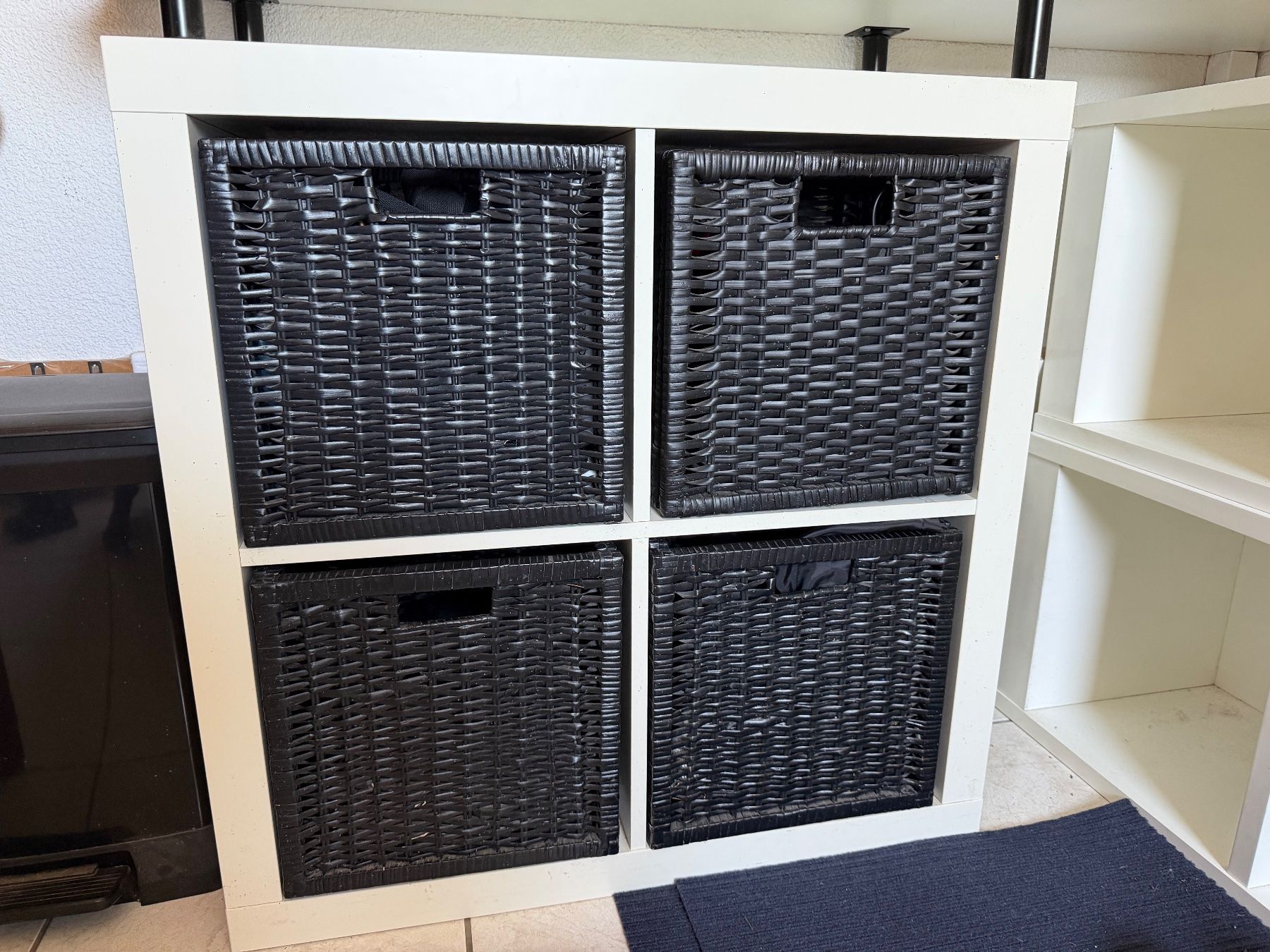 Ikea Scaffali: 3x IKEA Expedit Regal 2x2 in weiss – Usato da Grosswangen venduto da Swisslue 3