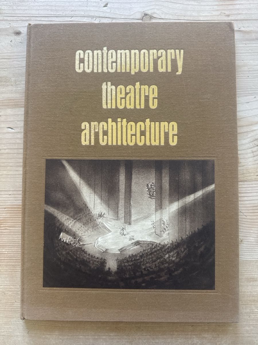 Libri: Contemporary theater architecture – Usato da Zürich venduto da sas_t9c7